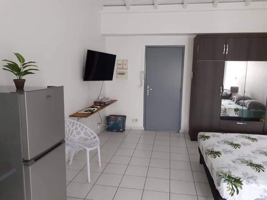 Séjour d’affaires ou de loisirs à Pointe à Pitre Extérieur photo